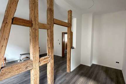 Wohnung Stuttgart Luginsland - 4 Zimmer, 91 m&sup2;, 1.200&euro; | Angebot:25532039