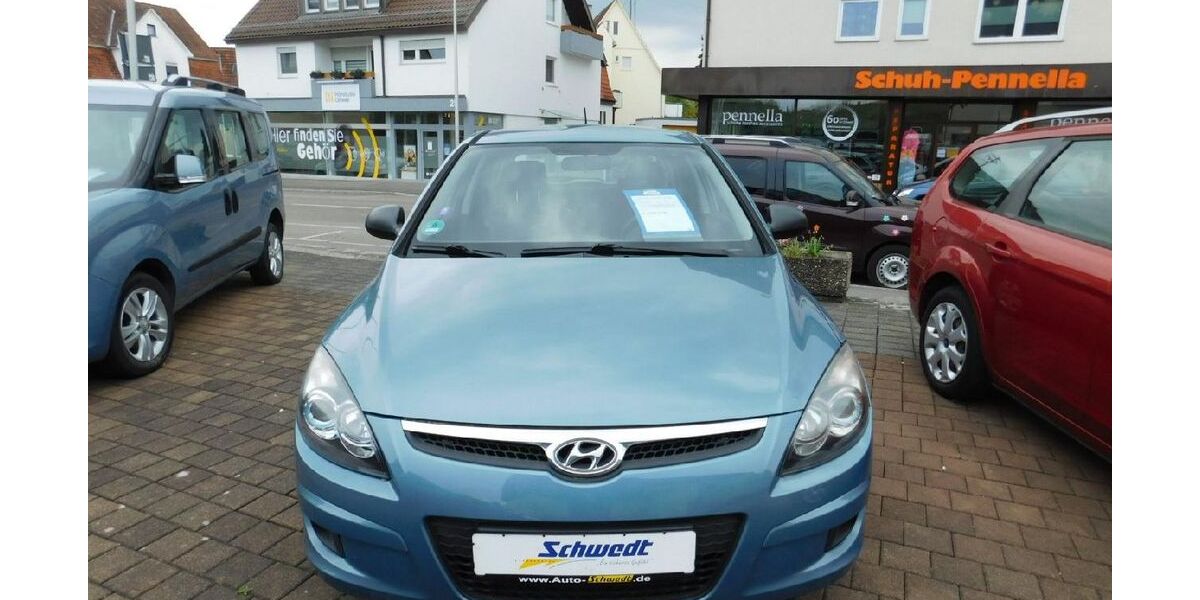 Hyundai i30 135.000 km 3.900 &euro; Ludwigsburg 71640