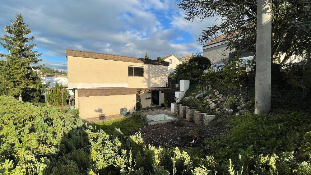 Mehrfamilienhaus, Wohnhaus Weil der Stadt - 6 Zimmer, 132 m&sup2;, 2.300&euro; | Angebot:23958811