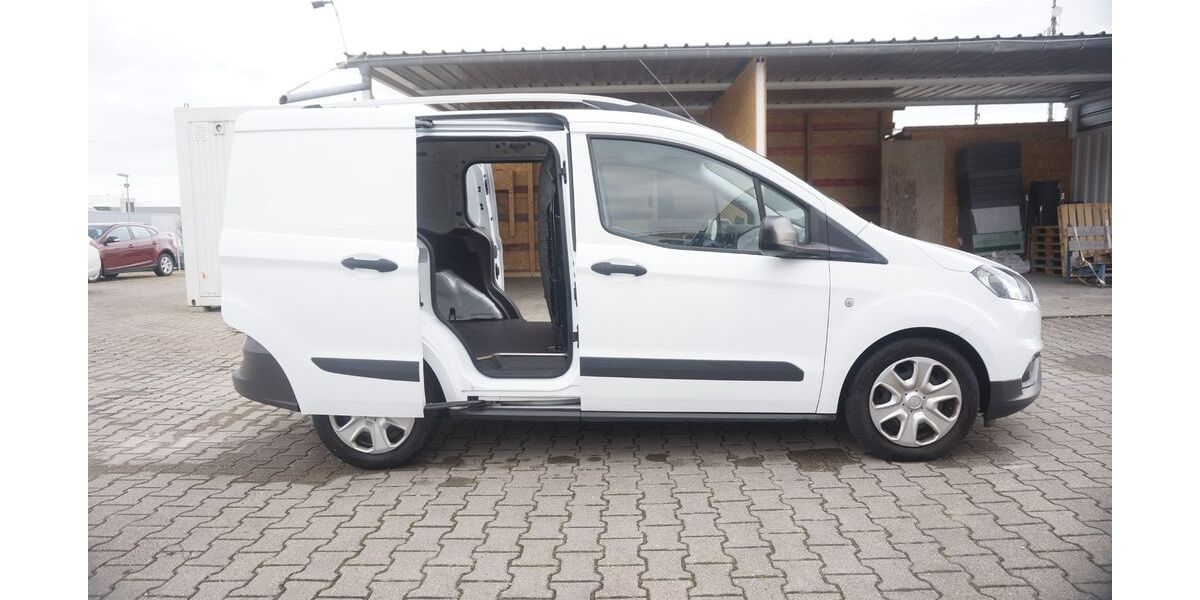 Ford Transit Courier 78.121 km 9.950 &euro; Nufringen/Stuttgart 71154