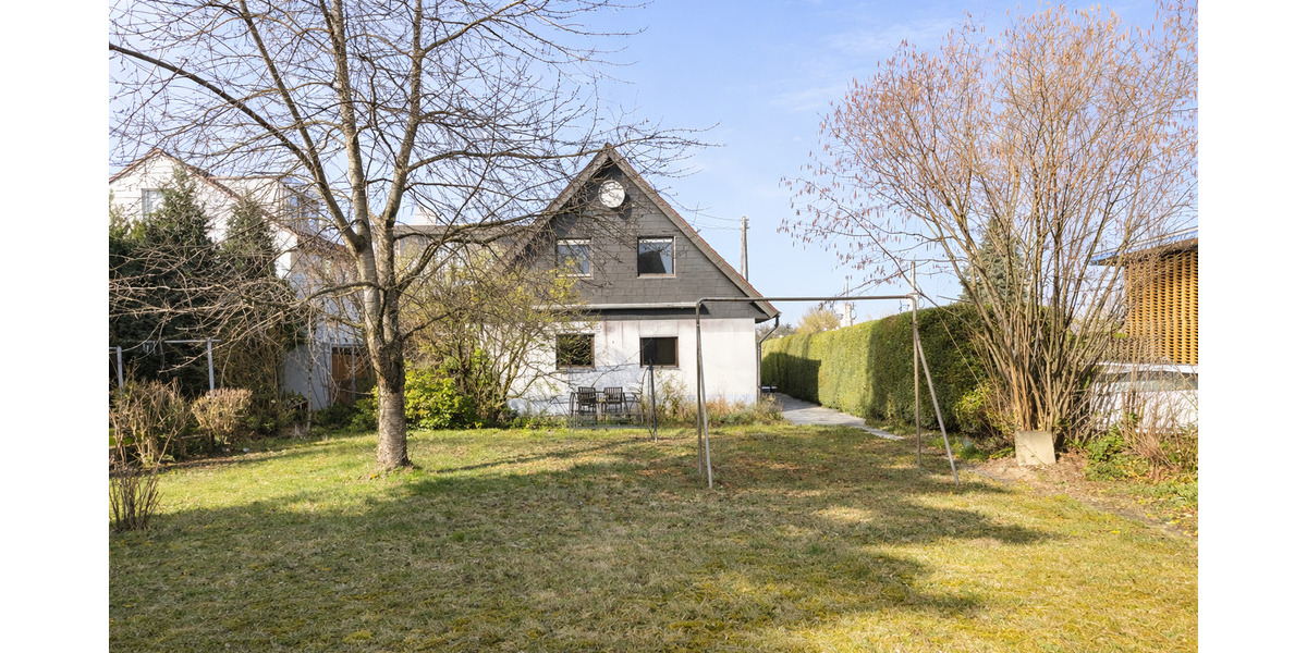 Mehrfamilienhaus, Wohnhaus Sindelfingen Maichingen - 6 Zimmer, 166 m&sup2;, 695.000&euro; | Angebot:25909364