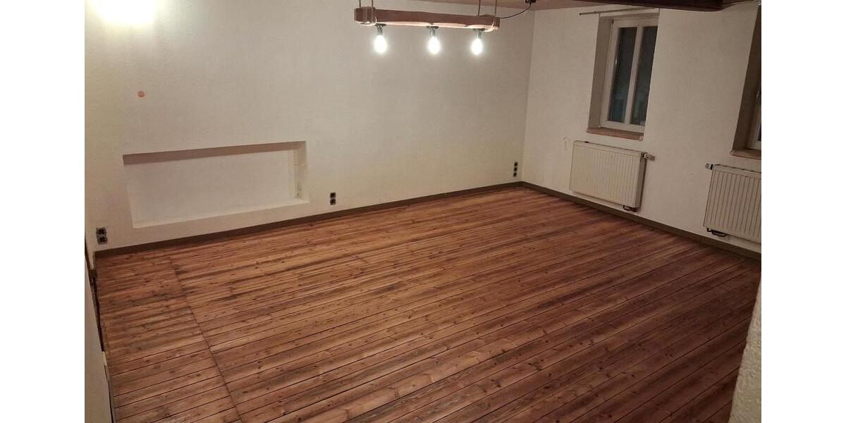 Reihenhaus Leonberg - 6 Zimmer, 176 m&sup2;, 680.000&euro; | Angebot:26539434