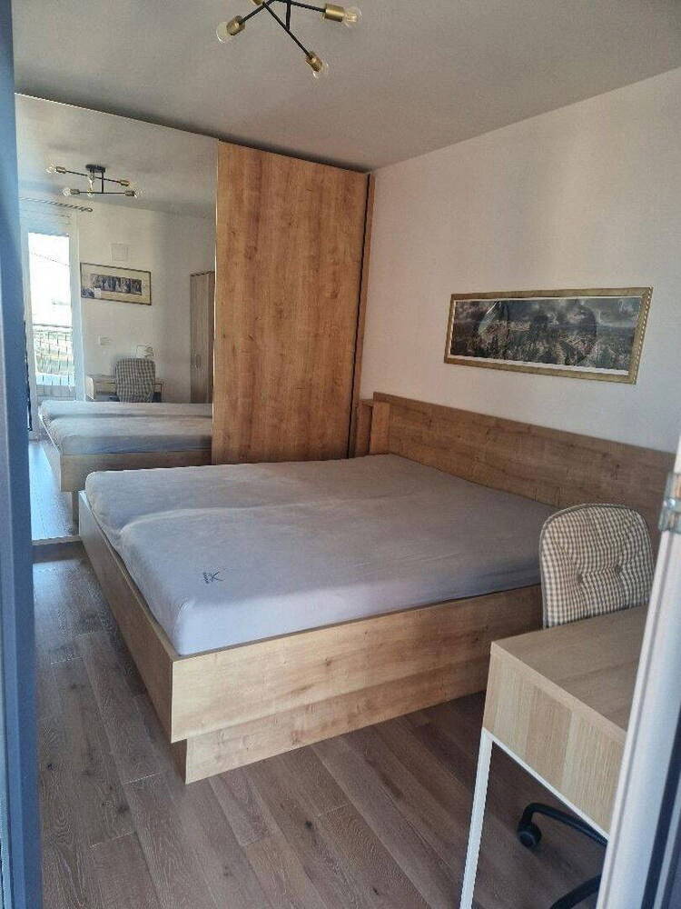 Provisionsfrei! Moderne, barrierefreie 4,5-Zimmer-Wohnung mit zwei Bädern, großem Balkon