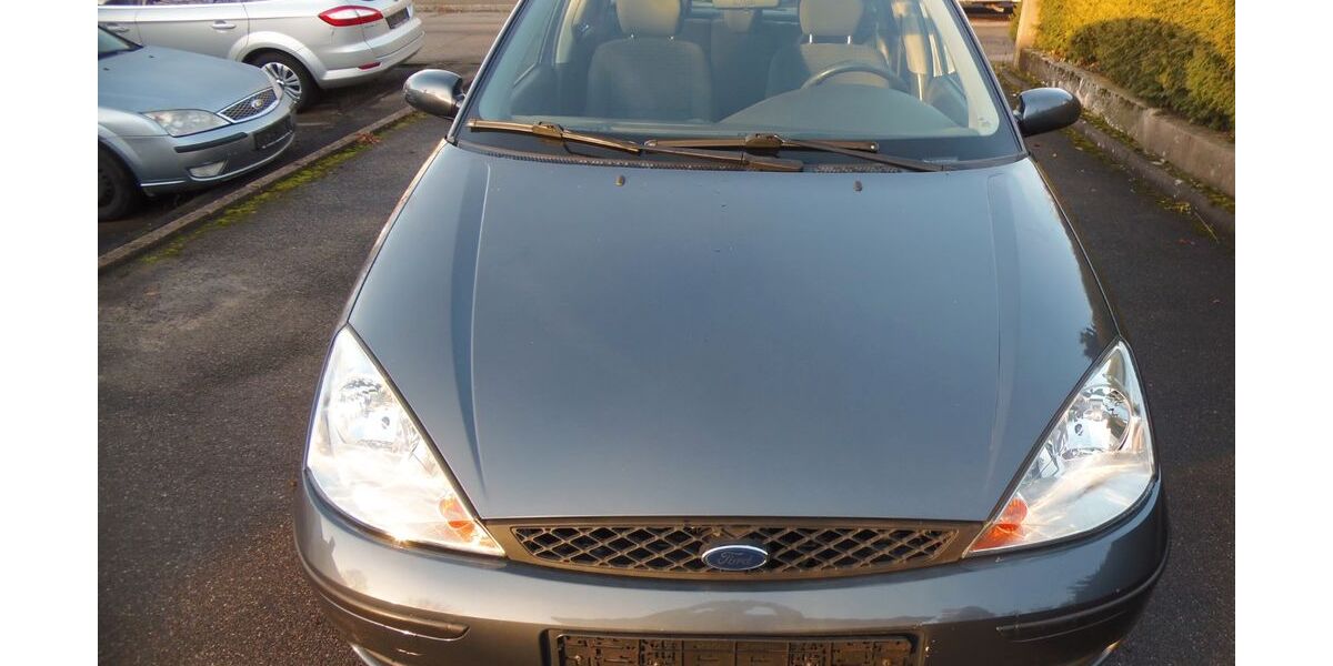 Ford Focus 86.000 km 2.999 &euro; Reichenbach an der Fils 73262