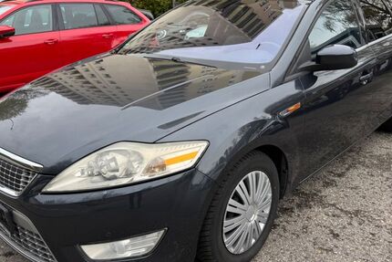 Ford Mondeo 322.000 km 1.950 &euro; Backnang 71522