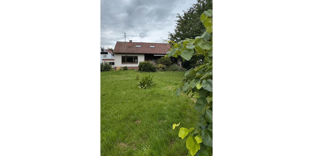 Einfamilienhaus Allmersbach im Tal - 8 Zimmer, 198 m&sup2;, 650.000&euro; | Angebot:26985874