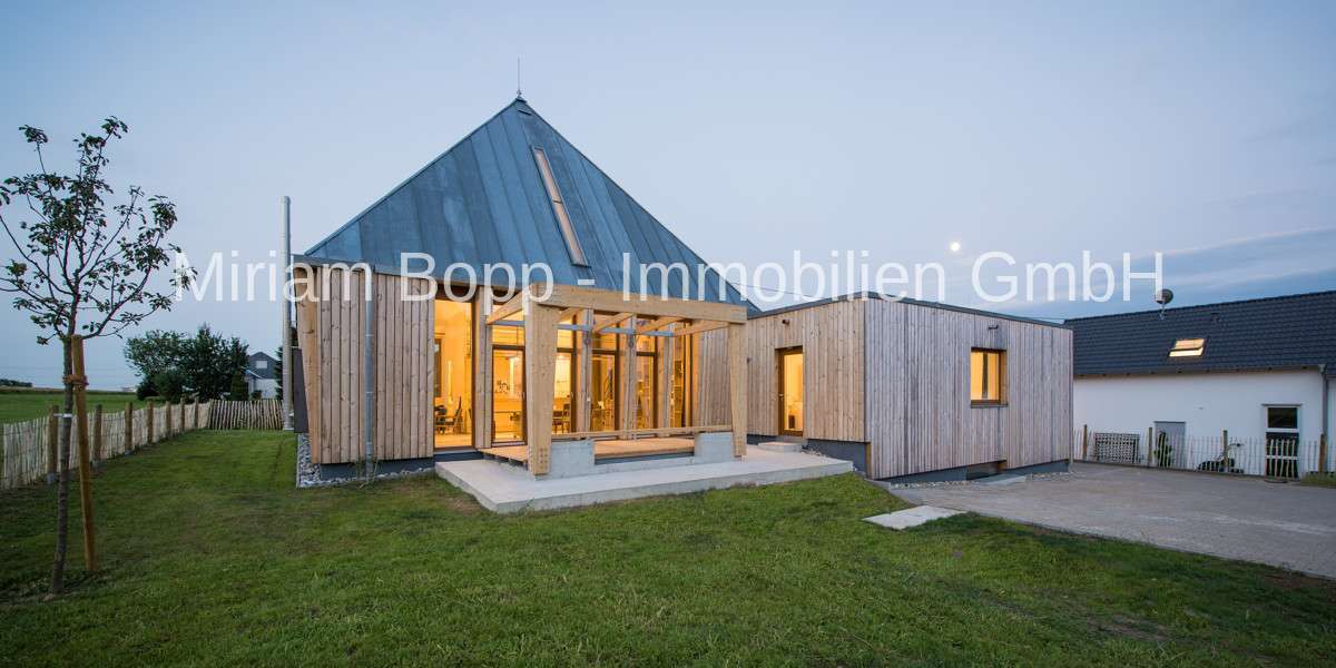 Büro in Reutlingen Altenburg 1.231.500 € 274 m² zimmer