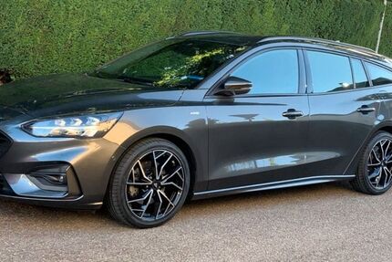 Ford Focus 82.000 km 17.000 &euro; Bietigheim-Bissingen 74321