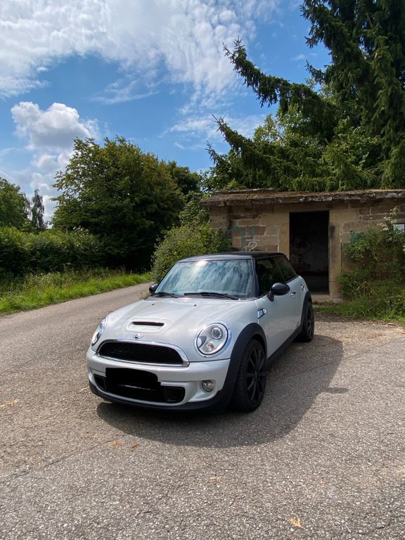 Cooper SD