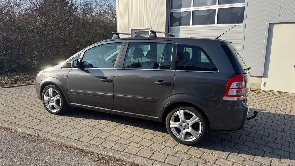 Opel Zafira 214.000 km 3.490 &euro; Löchgau 74369