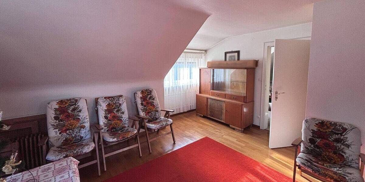 Einfamilienhaus Stuttgart Rohr - 8 Zimmer, 218 m&sup2;, 849.000&euro; | Angebot:26256998