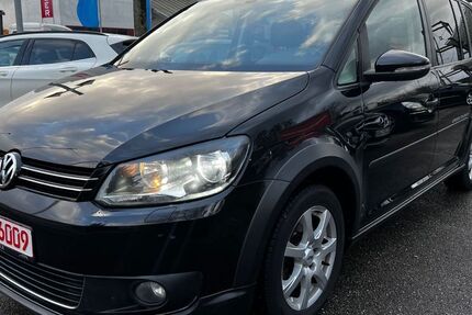 VW Touran 196.000 km 9.690 &euro; Esslingen am Neckar 73730