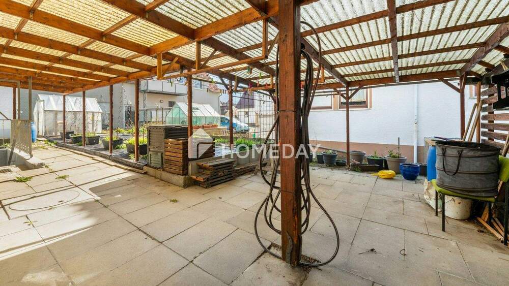 Einfamilienhaus Metzingen Neuhausen - 7 Zimmer, 112 m&sup2;, 496.000&euro; | Angebot:25879096