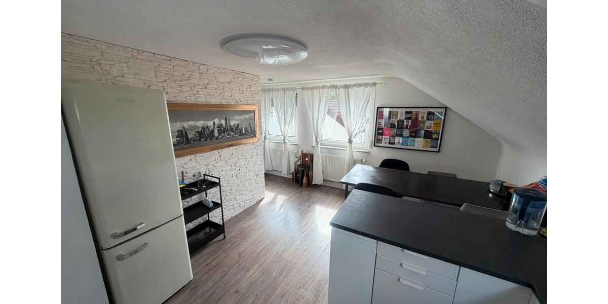 Dachgeschoßwohnung Wendlingen am Neckar - 2.5 Zimmer, 53 m&sup2;, 800&euro; | Angebot:26196280