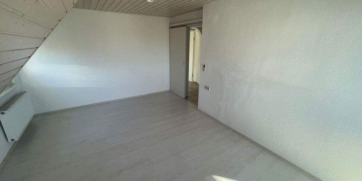 Etagenwohnung Korntal - 3 Zimmer, 75 m&sup2;, 265.000&euro; | Angebot:25630481