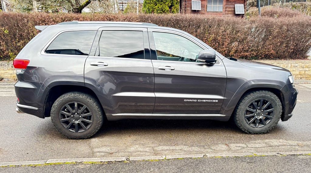 Jeep Grand Cherokee 151.100 km 20.999 &euro; Tübingen 72070