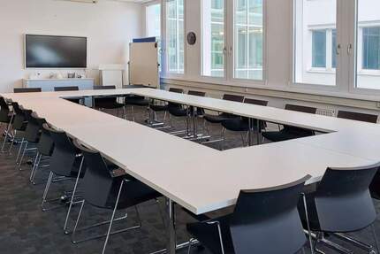 Großraumbüros für 10 Personen in Regus STEP Stuttgart Engineering Park zimmer