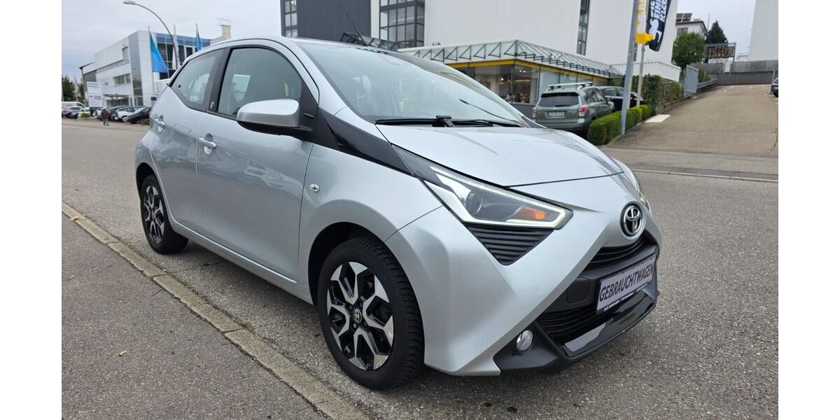 Toyota Aygo (X) 87.935 km 9.490 € Kornwestheim (bei Stuttgart) 70806