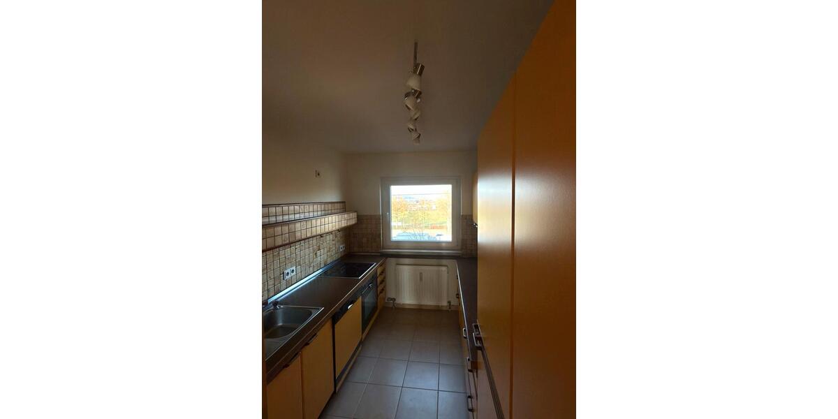 3,5 Zimmer Wohnung in Eglosheim zu vermieten (WG Möglich) 3.5 zimmer