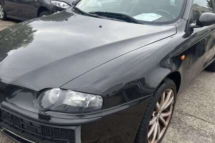 Alfa Romeo 147 235.000 km 1.200 &euro; Murr 71711