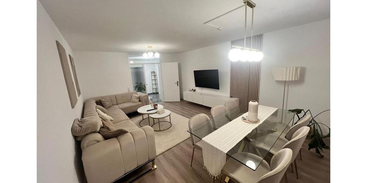 Etagenwohnung Leonberg - 3 Zimmer, 81 m&sup2;, 1.400&euro; | Angebot:26350182