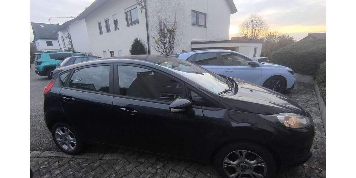 Ford Fiesta 98.000 km 5.490 &euro; Winnenden 71364