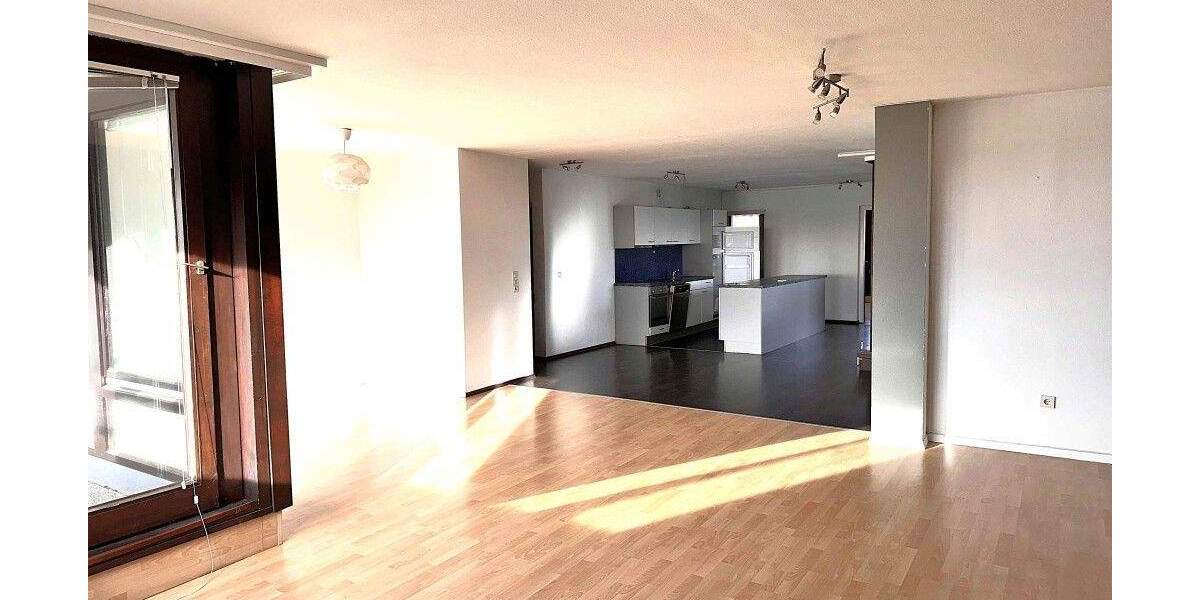 Etagenwohnung Stuttgart Neugereut - 4 Zimmer, 104 m&sup2;, 290.000&euro; | Angebot:25684960