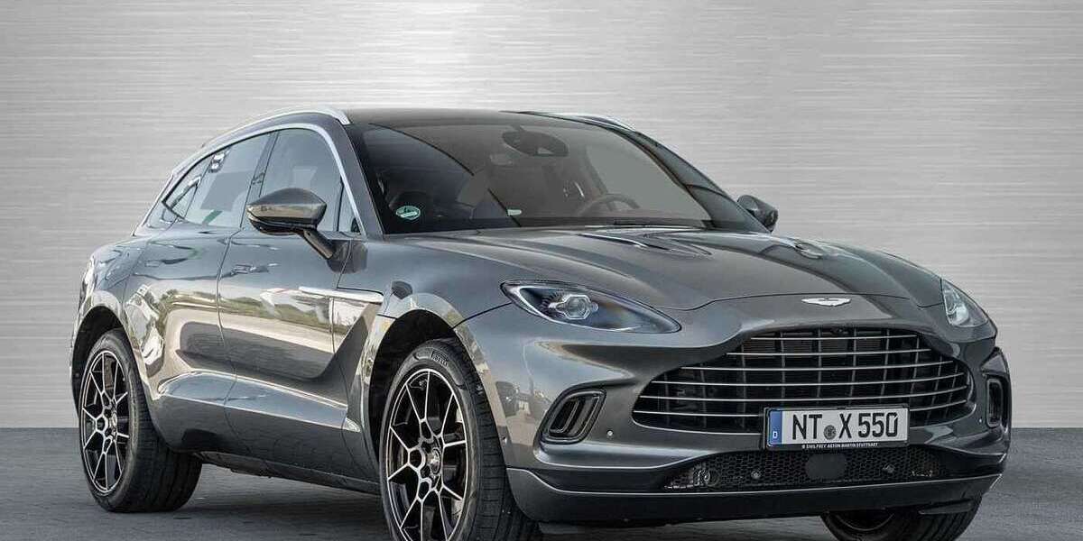 Aston Martin DBX 11.000 km 179.007 &euro; Filderstadt 70794
