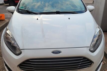 Ford Fiesta 211.500 km 2.500 &euro; Stuttgart 70190