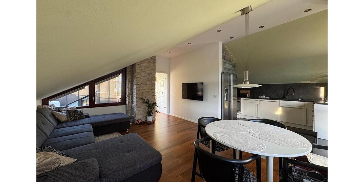 Dachgeschoßwohnung Stuttgart Birkach - 3 Zimmer, 72 m&sup2;, 339.000&euro; | Angebot:26162949