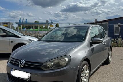 VW Golf 196.000 km 3.699 € Stuttgart 70439