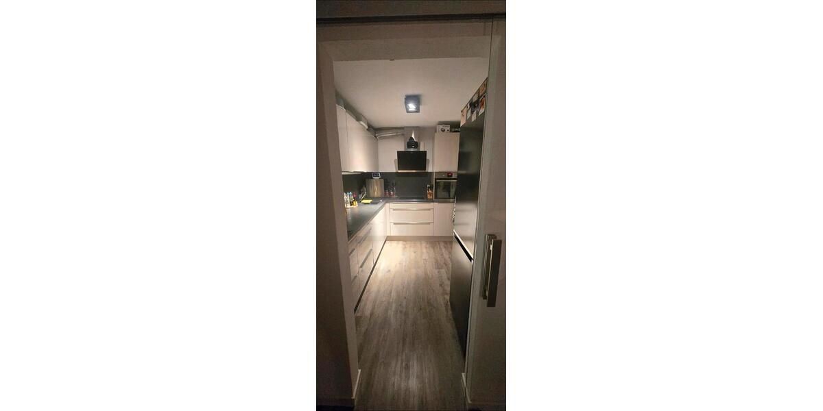 Etagenwohnung Stuttgart Zuffenhausen - 2 Zimmer, 68 m&sup2;, 360.000&euro; | Angebot:27261679