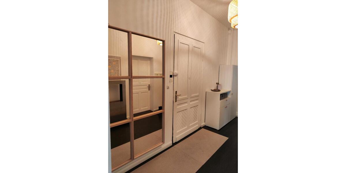 Hochparterre Stuttgart Lehen - 4 Zimmer, 105 m&sup2;, 625.000&euro; | Angebot:26227463