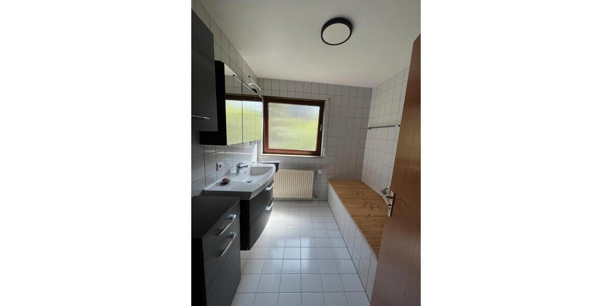 Etagenwohnung Weinstadt - 2.5 Zimmer, 62 m&sup2;, 298.000&euro; | Angebot:26612756