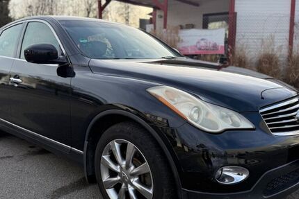 INFINITI EX35