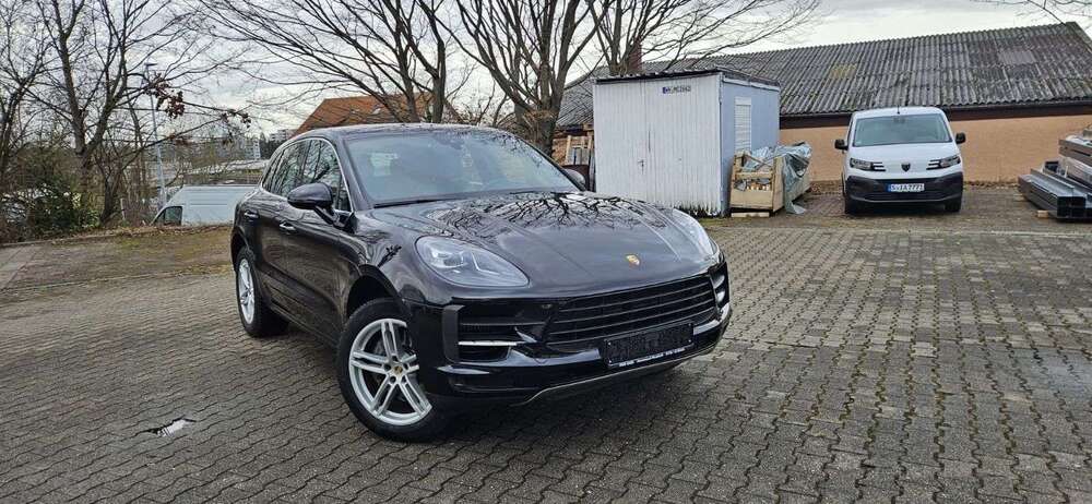 Porsche Macan 140.534 km 38.000 &euro; Waiblingen Neustadt 71336