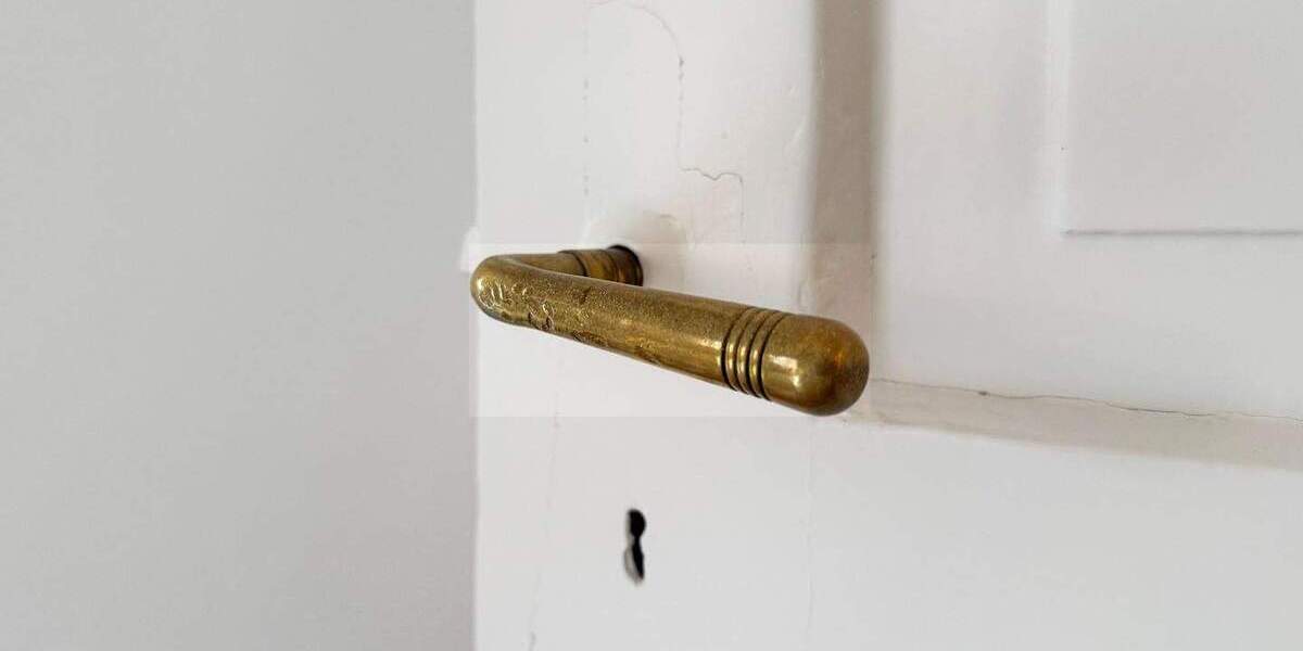 Etagenwohnung Stuttgart West - 5 Zimmer, 140 m&sup2;, 2.450&euro; | Angebot:25073679