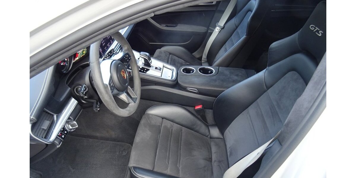 Porsche Panamera GTS Sport Turismo*Keramik,21´´Alu,Standh 148.000 km 65.850 € Schorndorf 73614