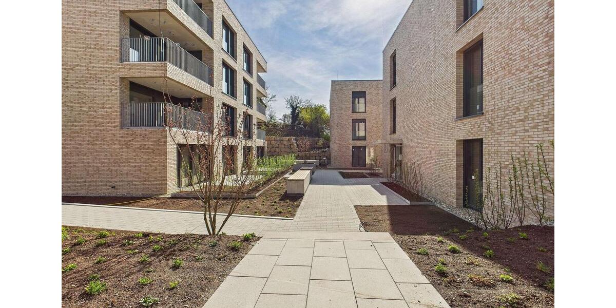 Dachgeschoßwohnung Sindelfingen Sindelfingen (Stadt) - 3 Zimmer, 83 m&sup2;, 1.500&euro; | Angebot:22038707
