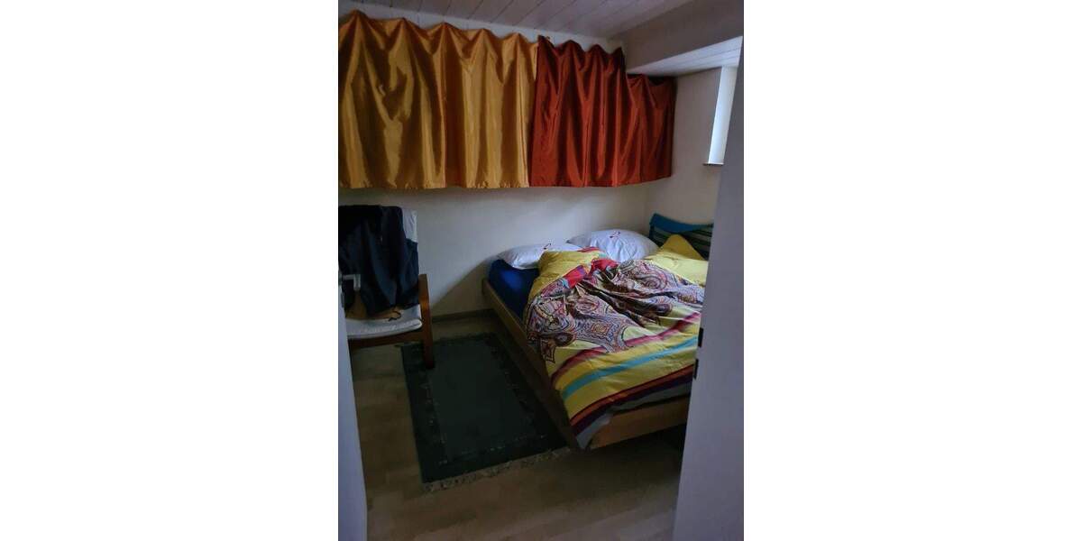 Etagenwohnung Weissach - 4 Zimmer, 99 m&sup2;, 300.000&euro; | Angebot:25854104