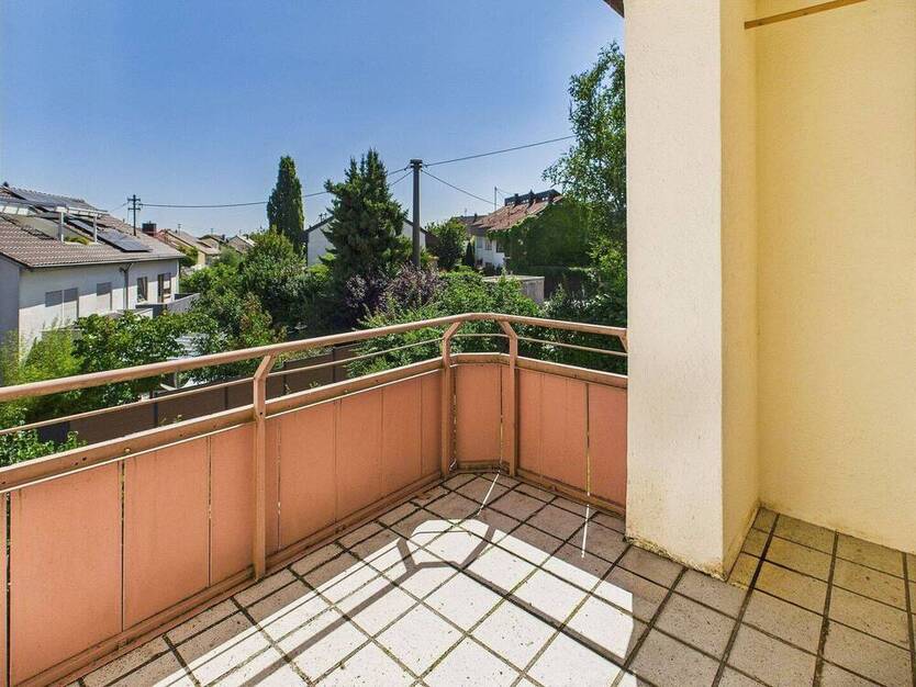 Investionschance: Helle Wohnung mit funktionalem Grundriss und Modernisierungspotenzial!