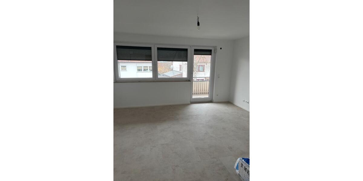 Doppelhaushälfte Filderstadt - 4 Zimmer, 135 m&sup2;, 2.200&euro; | Angebot:25059825