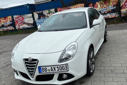 Alfa Romeo Giulietta 92.000 km 7.300 € Böblingen 71034
