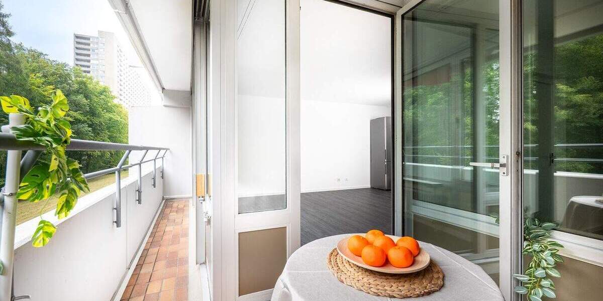 Helle 1,5-Zimmer-Wohnung mit Balkon und Stellplatz 1 zimmer