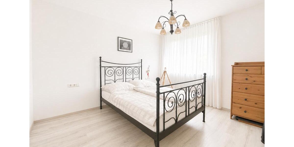 Etagenwohnung Freiberg am Neckar - 3 Zimmer, 76 m&sup2;, 1.145&euro; | Angebot:26395454