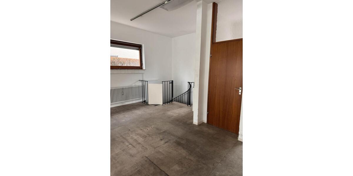 Gewerbeobjekt Stuttgart Sillenbuch - 1.650&euro; | Angebot:25017603