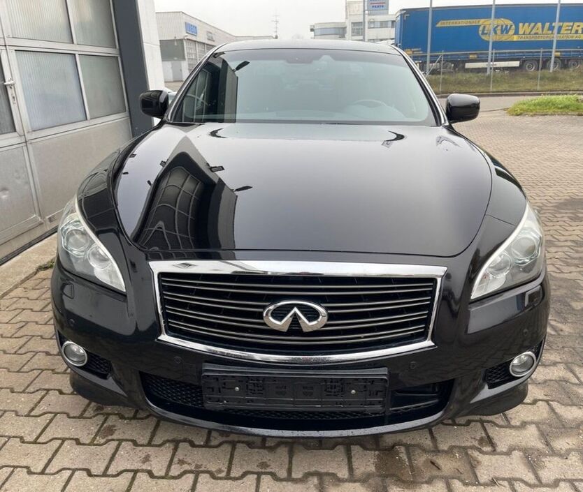 INFINITI M37 277.000 km 8.299 € Backnang 71522