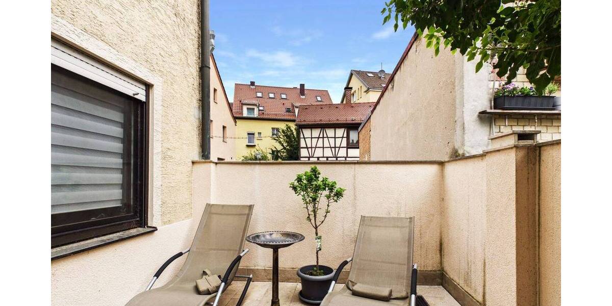Etagenwohnung Bad-Cannstatt Bad Cannstatt - 3 Zimmer, 87 m&sup2;, 1.615&euro; | Angebot:26417581
