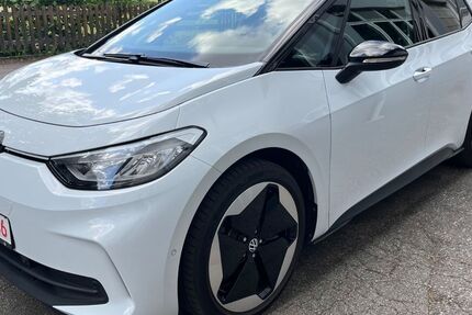 VW ID.3 9.300 km 28.990 &euro; Mönsheim 71297