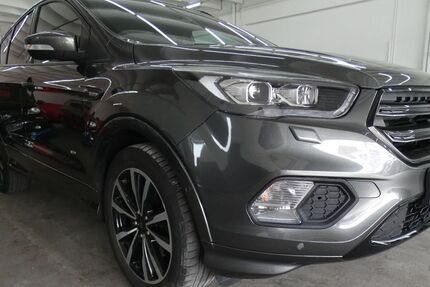 Ford Kuga 90.500 km 15.999 &euro; Metzingen 72555